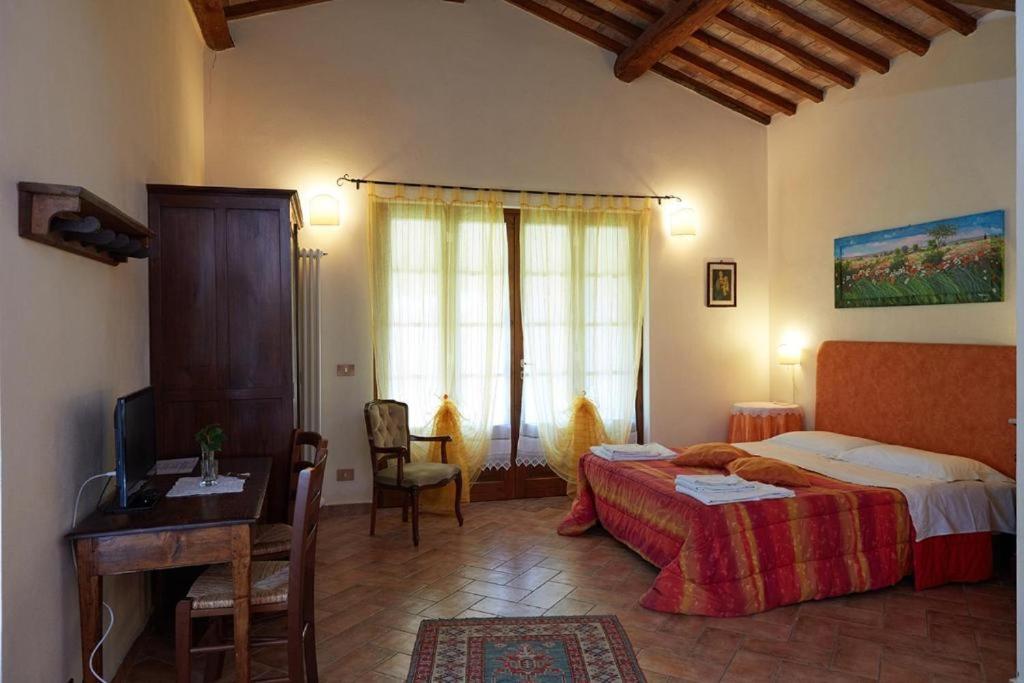 Agriturismo Eco-Bio Villa Vacasio Pitigliano Exterior photo